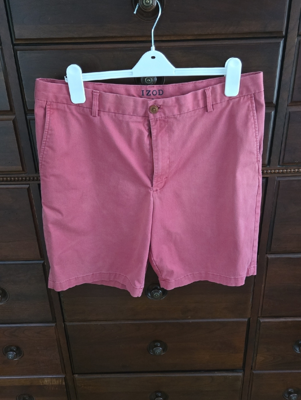 Izod Men’s Coral Cotton Chino Shorts Size 36